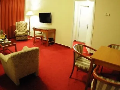 La Vida Suite Beirut 4*,